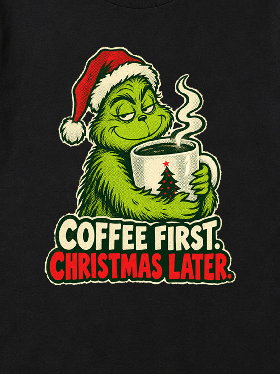 Tricou de Crăciun Grinch Coffee First - Negru - detaliu grafică (mockup)
