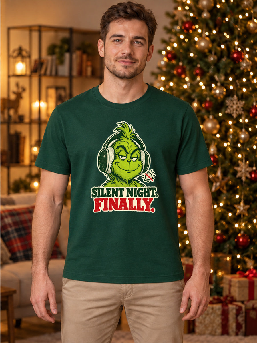 Tricou de Crăciun Grinch Silent Night - Bottle Green - tricou unisex pe model masculin (mockup)