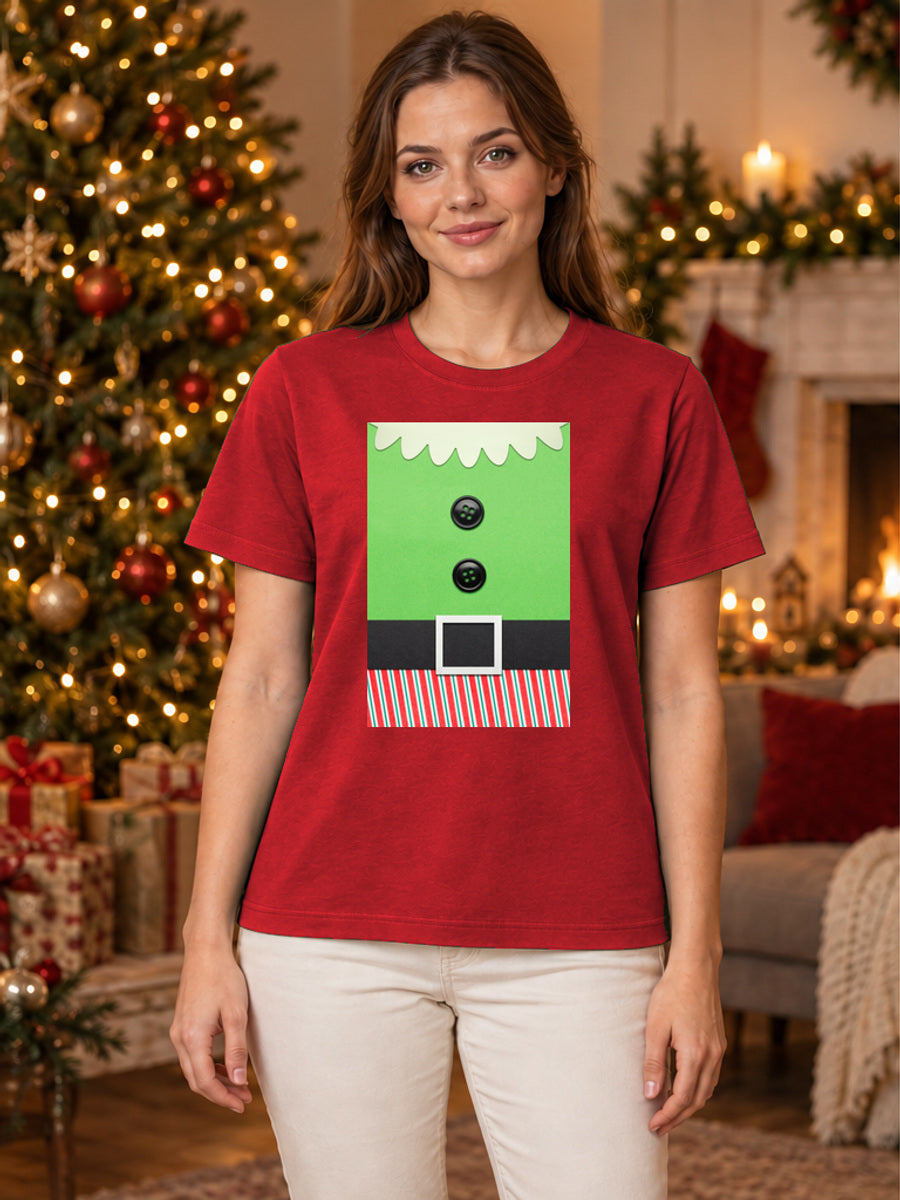 Tricou de Crăciun Christmas Belt - Roșu - tricou unisex pe model feminin, decor de Crăciun (mockup V3)