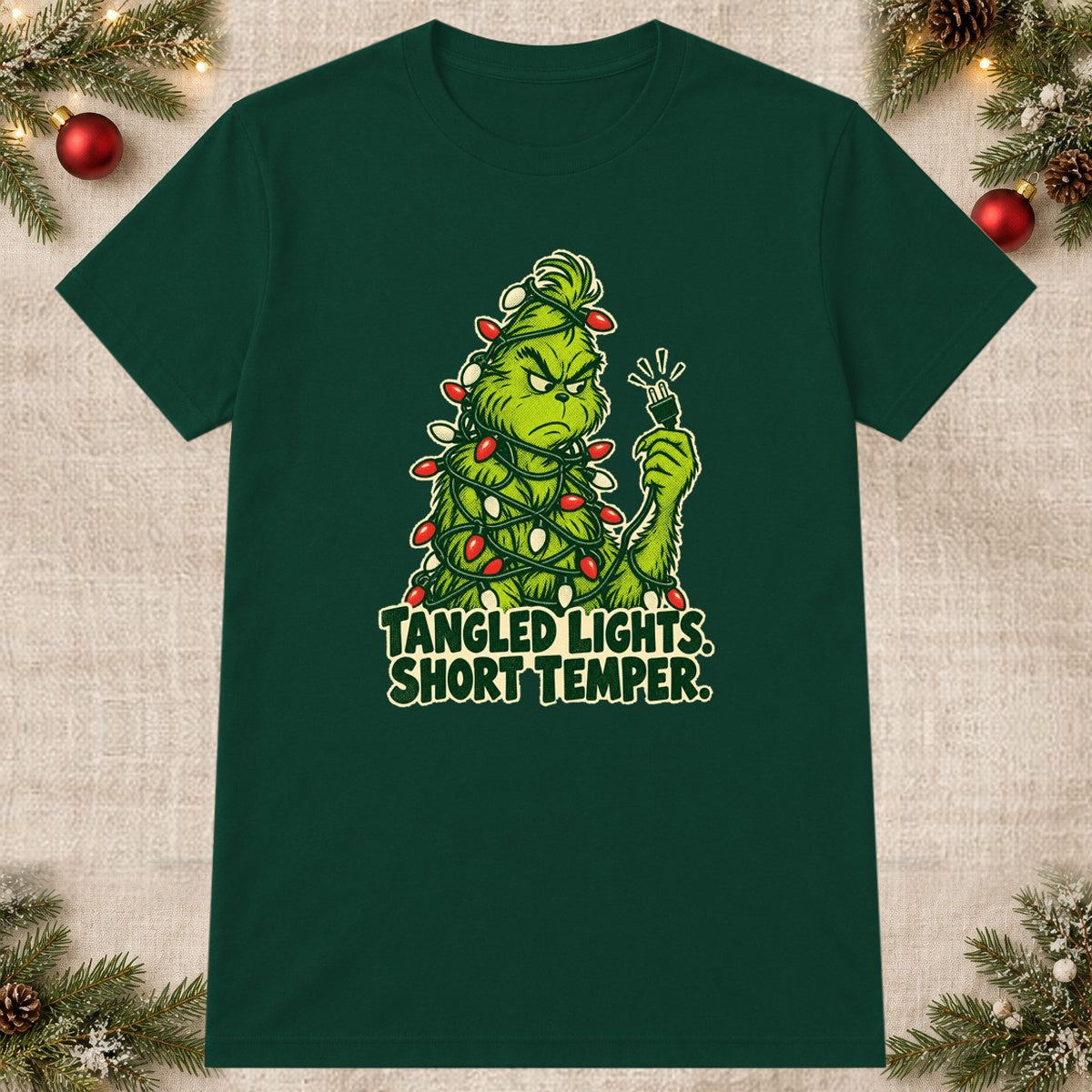Tricou de Crăciun Grinch Tinsel Problem - Bottle Green - imagine principală pătrată (mockup)