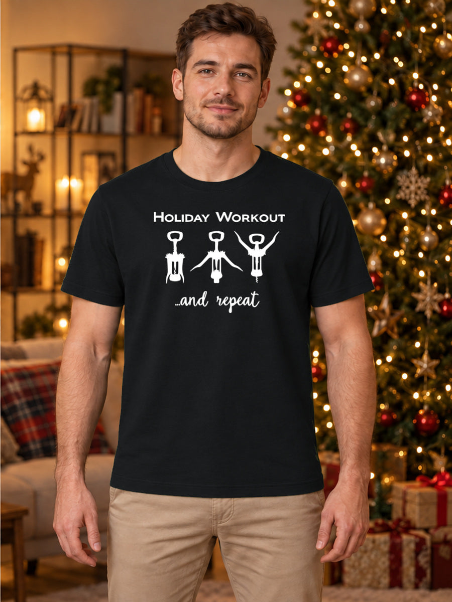 Tricou de Crăciun Holiday Workout - Negru - tricou unisex pe model masculin, decor de Crăciun (mockup V3)