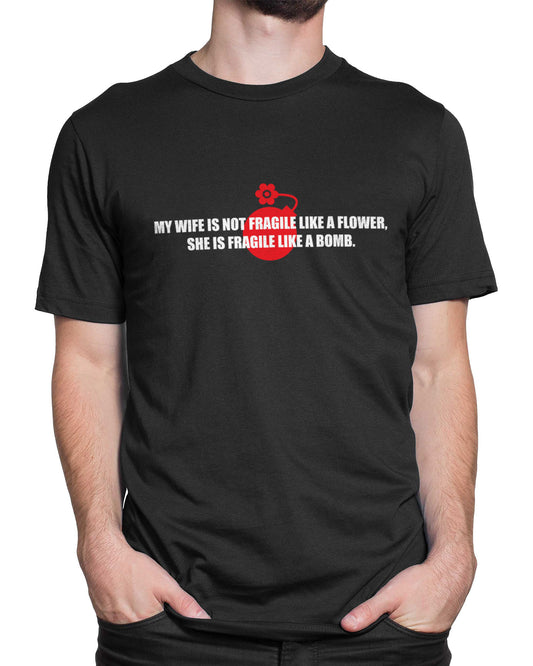 Tricou Fragile Like A Bomb - tricou cu mesaj amuzant