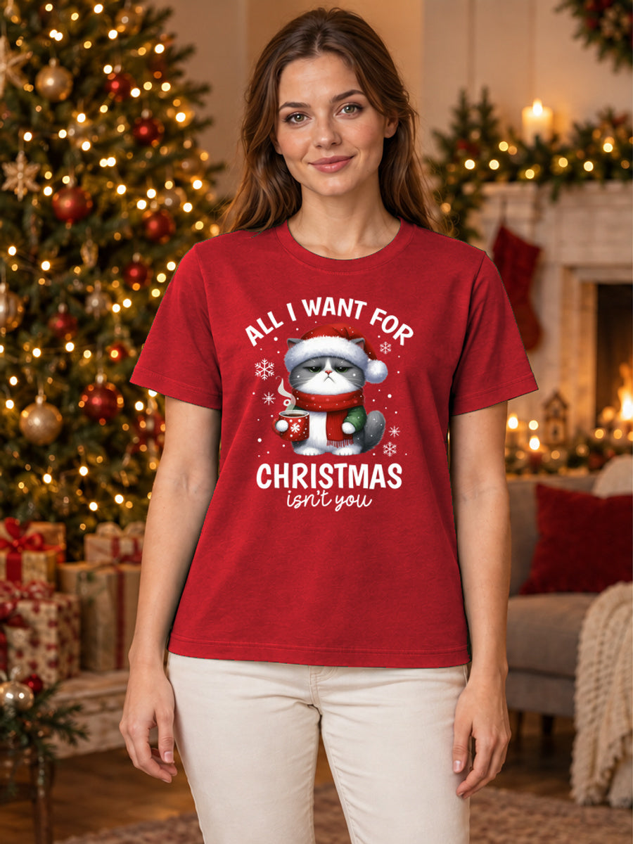 Tricou de Crăciun All I Want - Roșu - tricou unisex pe model feminin (mockup)