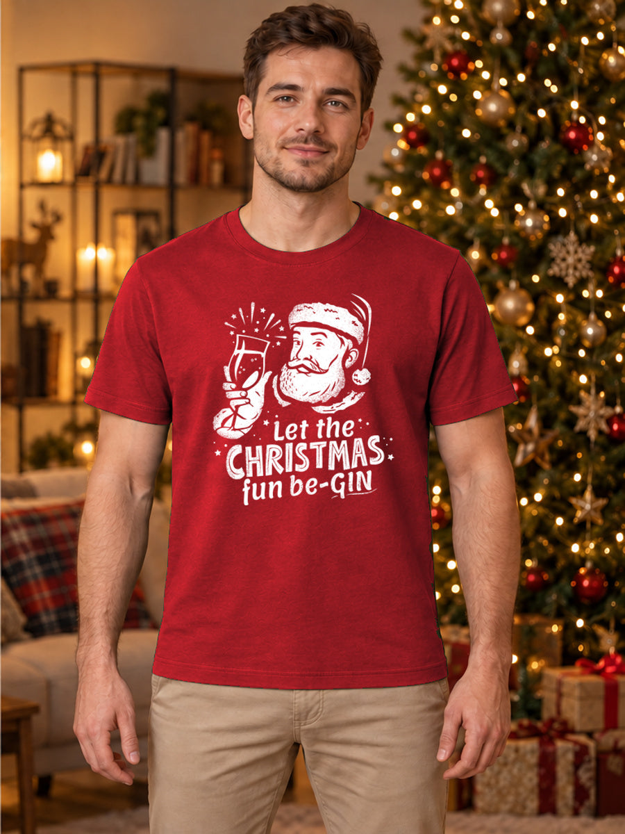 Tricou de Crăciun Christmas Gin - Roșu - tricou unisex pe model masculin (mockup)