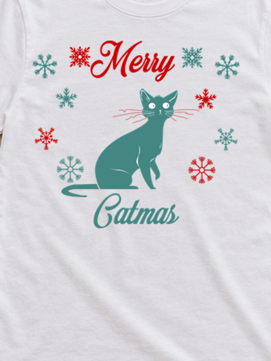 Tricou de Crăciun Merry Catmas - Alb - detaliu grafică 3:4, alb curat fără Heather (mockup)